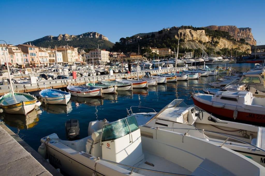 La Savinienne De Cassis- 5Mn Port Plage Face Mer エクステリア 写真