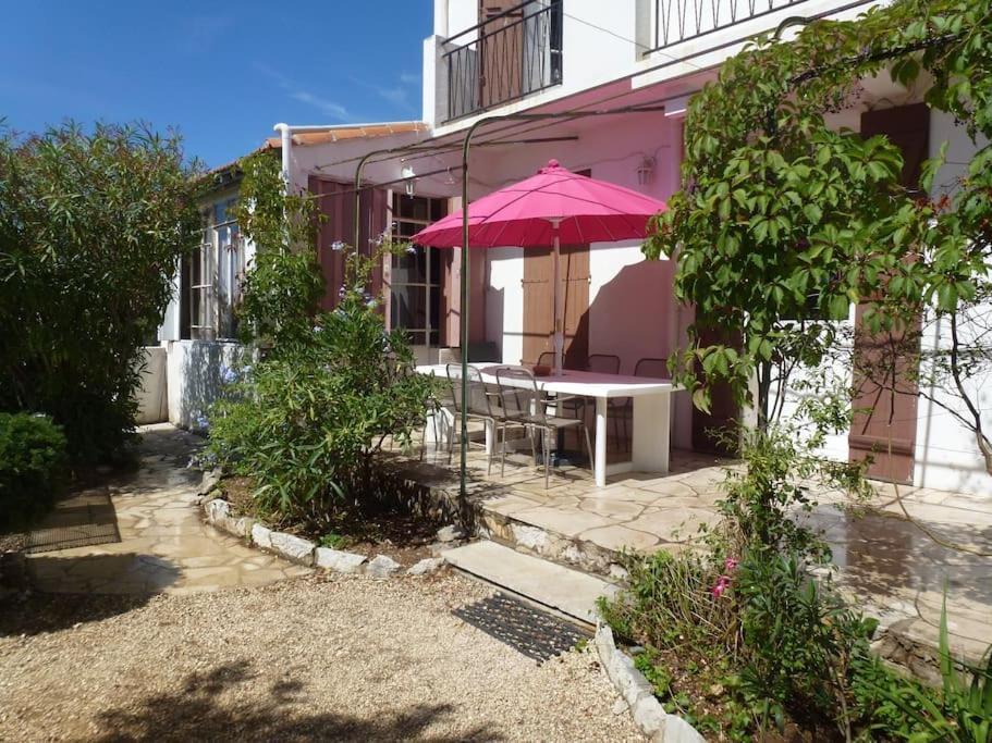 La Savinienne De Cassis- 5Mn Port Plage Face Mer エクステリア 写真